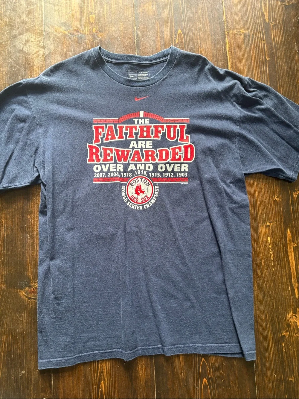 Vintage Nike Men's Navy 'The Faithful Are Rewarded' Boston Red Sox Graphic Tee